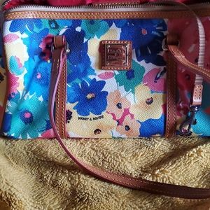 Dooney & Bourke